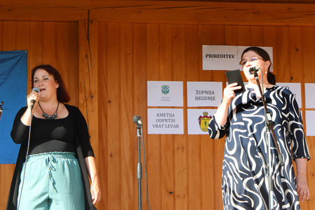 Kulturna prireditev Na lepi Menišiji 44 Foto Ljubo Vukelič
